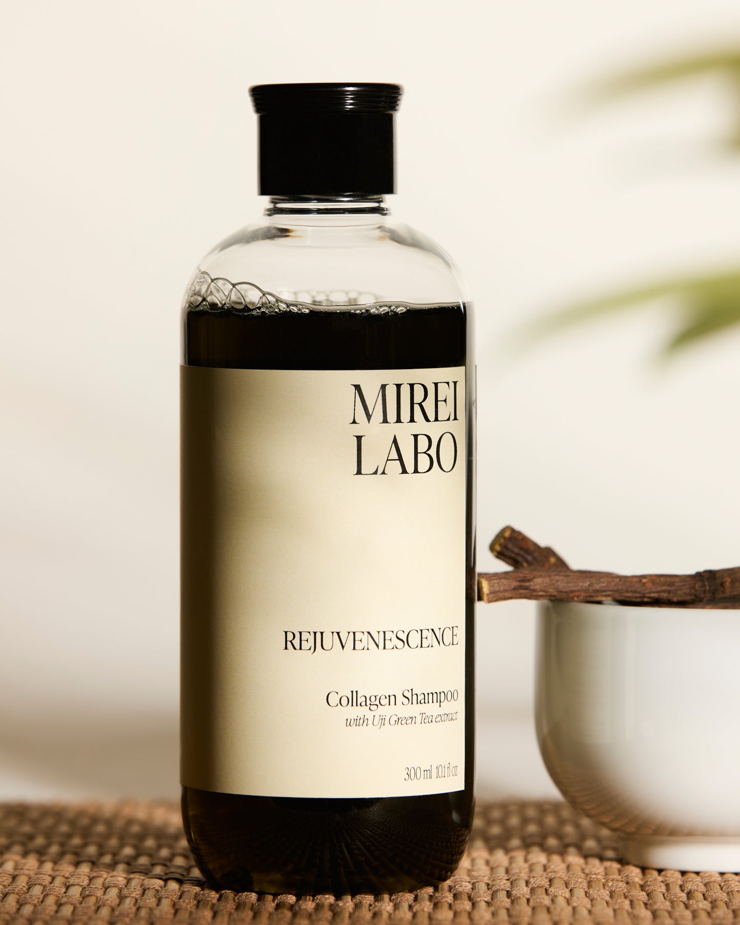 MIREI LABO Shampoo Photo Japanese Tea House Vibe